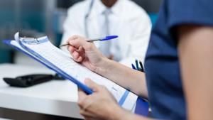 Illinois lawmaker warns medical records bill could delay care