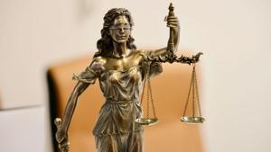 Op-Ed: Illinois manufacturers are in dire need of legal reform
