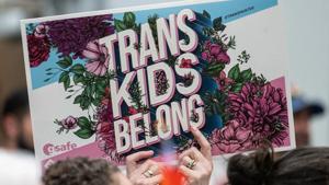 Chicago court tosses order blocking Florida from suing over kids’ transgender meds