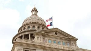 Feds begin review, permitting of two big Texas LNG plants