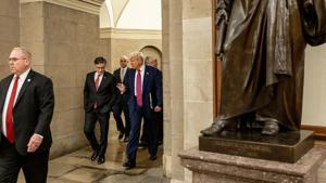 Trump bashes AI regulations as rift in Congress widens