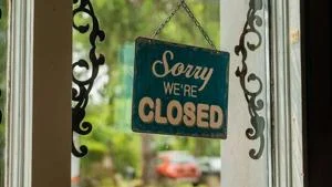 Report: AI helps small business create jobs; Owners worry over state regs, lawsuits